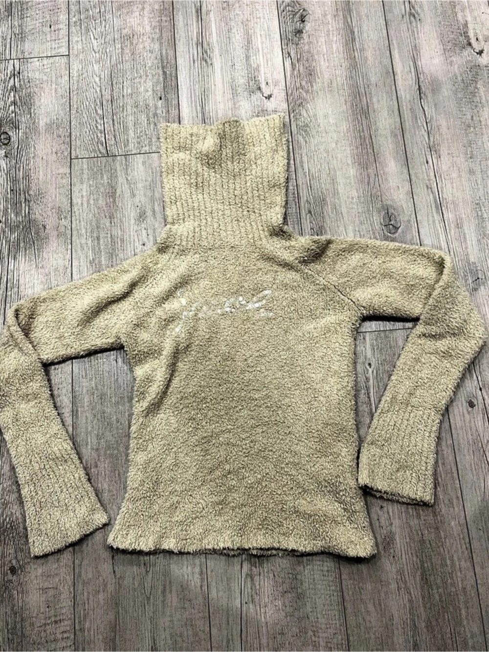 5 for $10 JacobjrFuzzy Turtleneck Sweater in Beige Size Medium